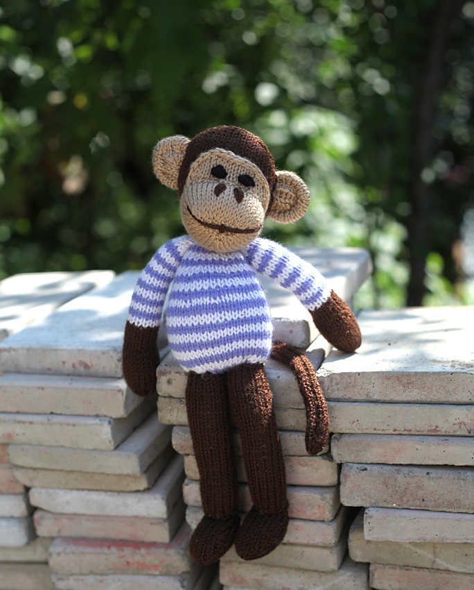 Mymoon Monkey - knitting pattern