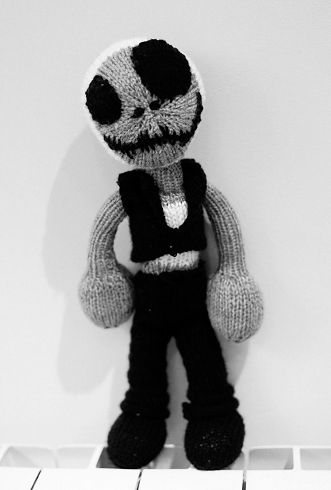 Ghost Skeleton - knitting pattern